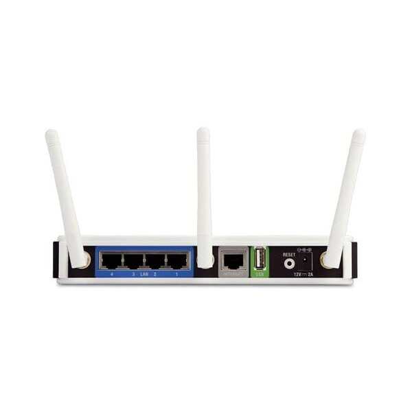 D-Link Wireless N300 Mbps Extreme-N
  Gigabit Router (DIR-655)