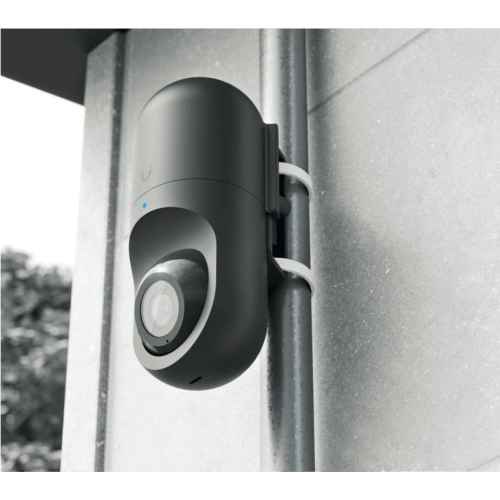 Ubiquiti UACC-Flex-Cam-PWM-Black-3 3-Pack
  Black professional wall mount for UniFi Protect Flex Camera - Image 2