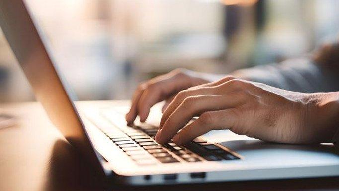 Techtalk laptop hands 1 | +254720548999